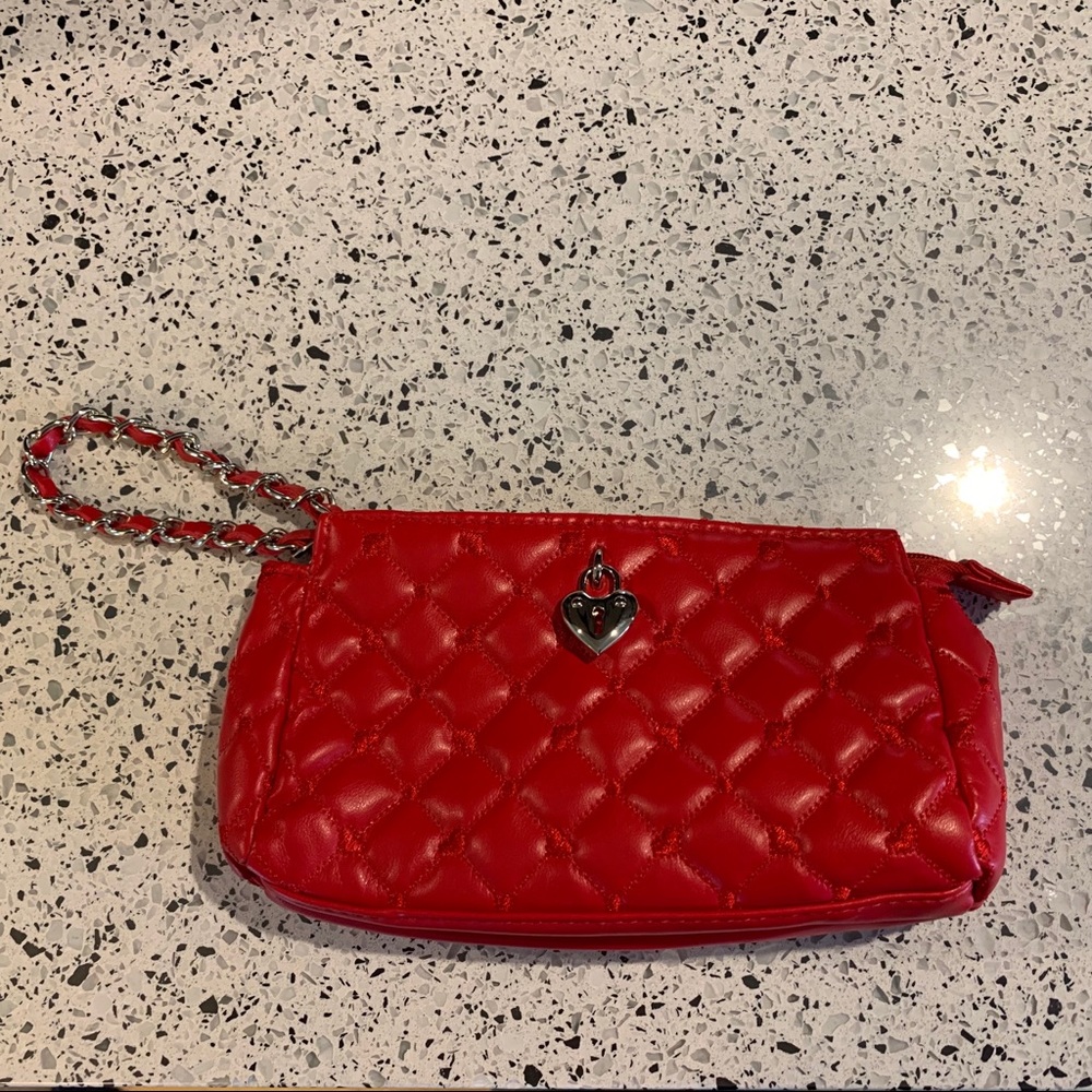 Victoria’s secret small clutch
